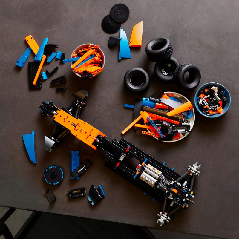 McLaren MCL35 F1 Technic Set | 1432 Pieces